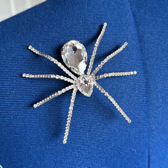 La Femme En Noir Large Spider brooch NWOT - Picture 5 of 5